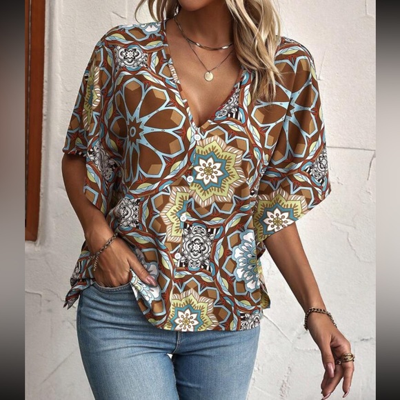 Boho floral print batwing sleeve blouse - Picture 2 of 6